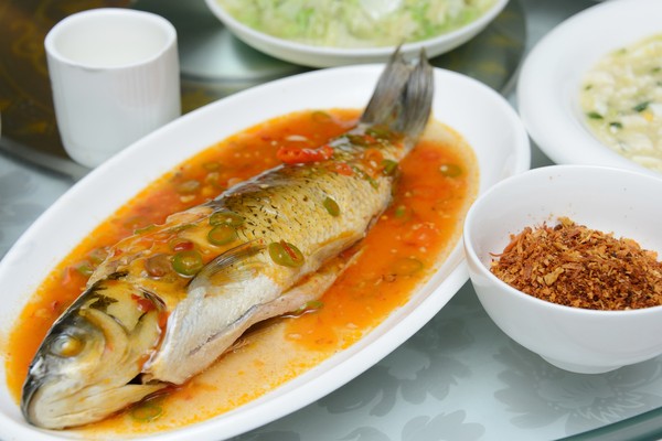 Tradisi Kuliner Imlek 2026, Bandeng Utuh Lambang Rezeki