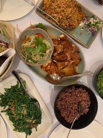 Rasa Tradisional, Tempat Kekinian! 5 Restoran Jawa Modern di Jakarta