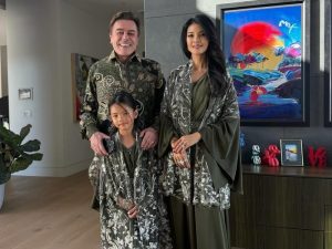 Lebaran Farah Quinn Dan Keluarga Di Arizona, Ada Pempek Hingga Lapis Legit