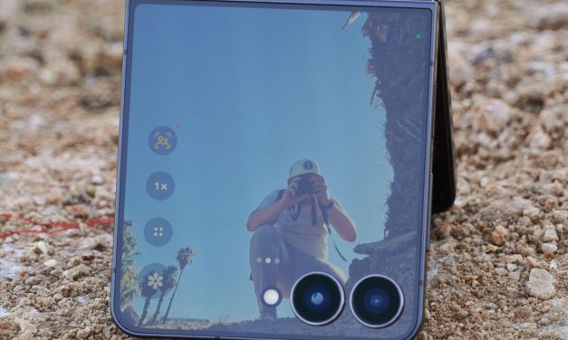 Galaxy Z Flip 7 Hadir Lebih Tipis, Lebih Kuat, Dan Lebih Pintar