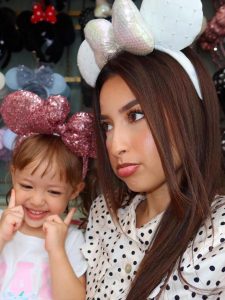 Liburan Keluarga! Jennifer Coppen & Kamari Di Tokyo DisneySea