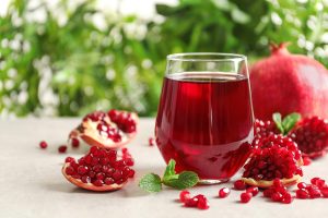 Jus Delima Superfood: Kaya Polifenol, Kendalikan Gula Darah