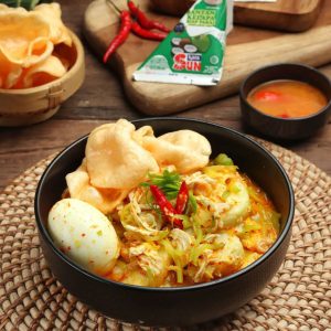 Lontong Kari: Kuliner Nusantara Yang Gurih & Menggoda Selera