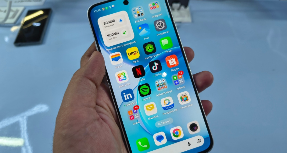 OPPO Reno 16 Hadir, Performa Ngebut Dan Baterai Tahan Lama