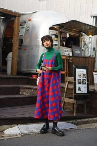 Simple Tapi Menawan! Trend Outfit Konser Outdoor Wanita