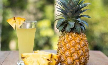 Jangan Asal Minum! Ini Efek Minum Air Setelah Konsumsi Nanas