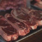 Bukan Sekadar Enak! Makan Steak & Rendang Perlu Di Perhatikan
