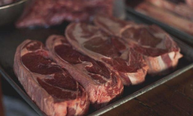 Bukan Sekadar Enak! Makan Steak & Rendang Perlu Di Perhatikan