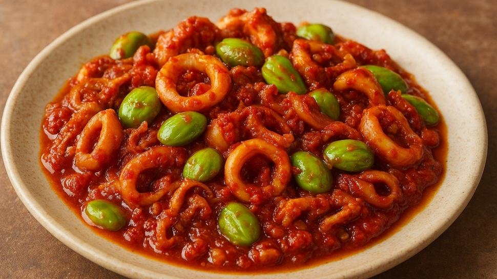 Aroma Petai Menggoda! Sambal Cumi Pedas, Pecinta Seafood