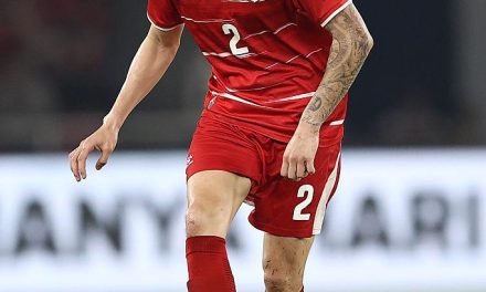 Bukan Kapten Biasa! Kevin Diks Pimpin Indonesia Angkat Trofi
