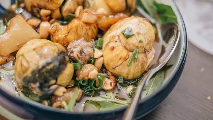 Makanan Unik Balut Dan Juga Menantang
